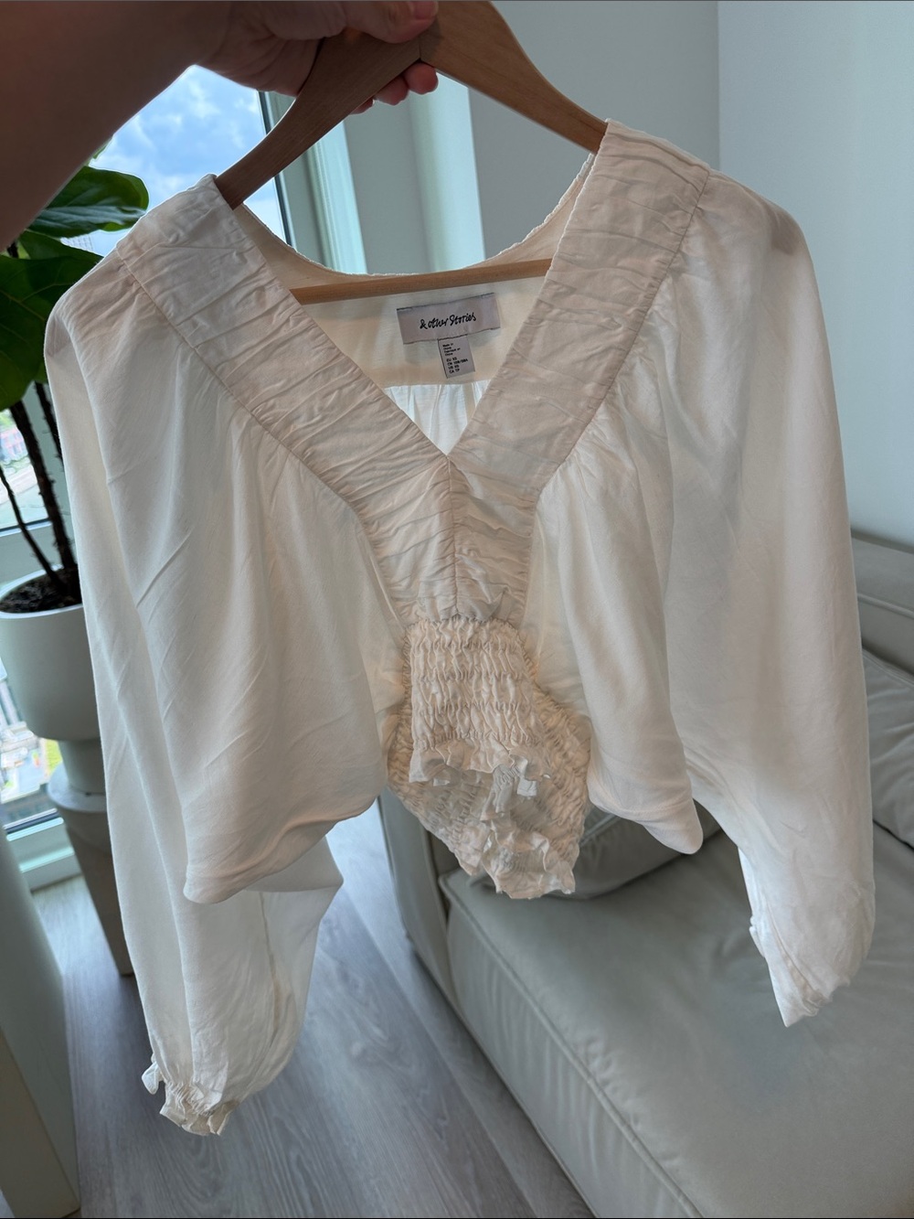 & Other Stories Cream V-Neck Gathered Blouse